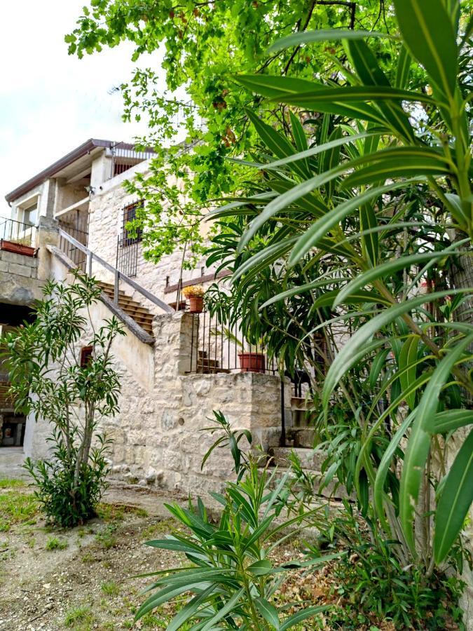 Ai Limiti • 67 • Stonehouse Konuk evi Palombaro Dış mekan fotoğraf