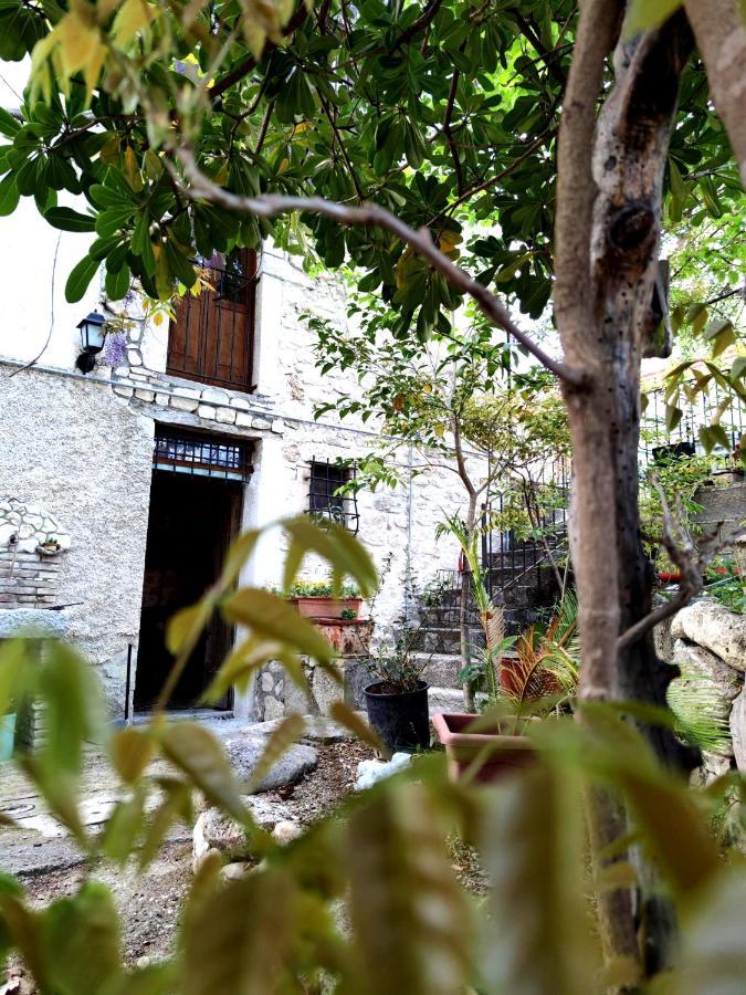 Ai Limiti • 67 • Stonehouse Konuk evi Palombaro Dış mekan fotoğraf