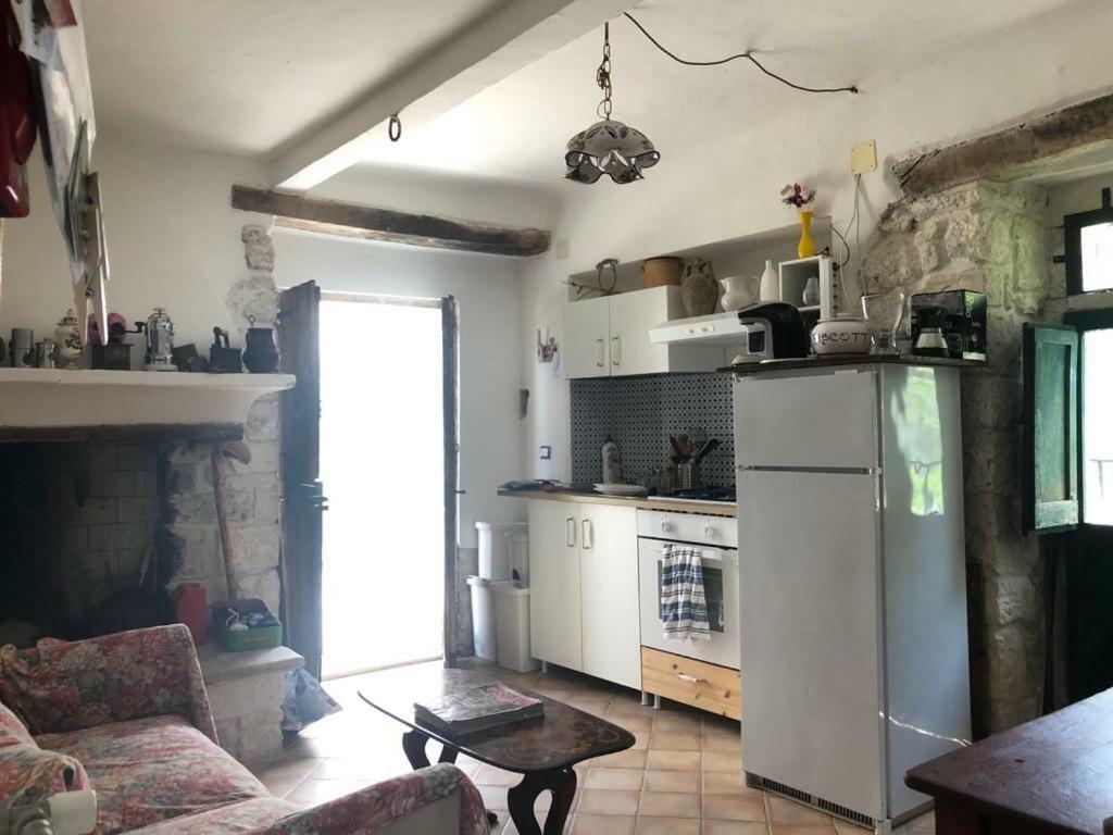 Ai Limiti • 67 • Stonehouse Konuk evi Palombaro Dış mekan fotoğraf